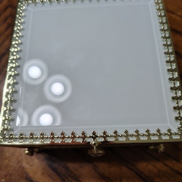 Jewelry/Trinket Box Glass - Picture 2 of 9